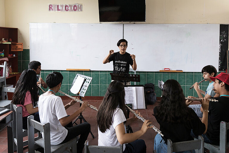 Photo: Hilti: Orchestra