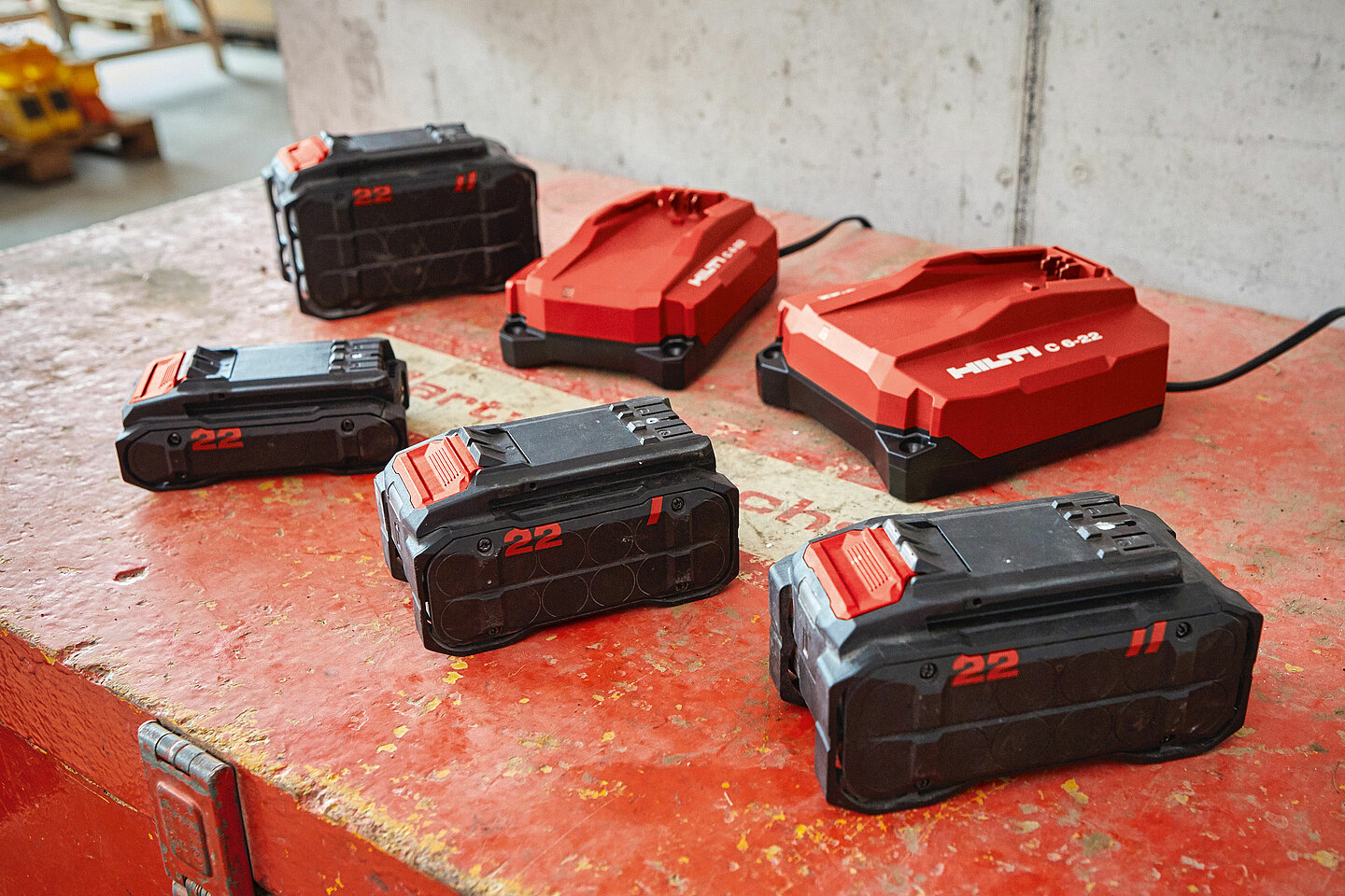 Nuron for heavy-duty: a single battery platform powering tools for the most demanding applications.